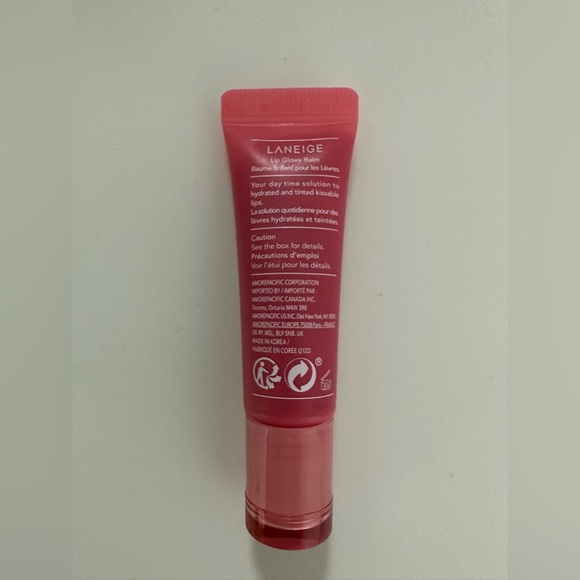 BRAND NEW Laneige Lip Glowy Balm in Berry - Picture 2 of 4
